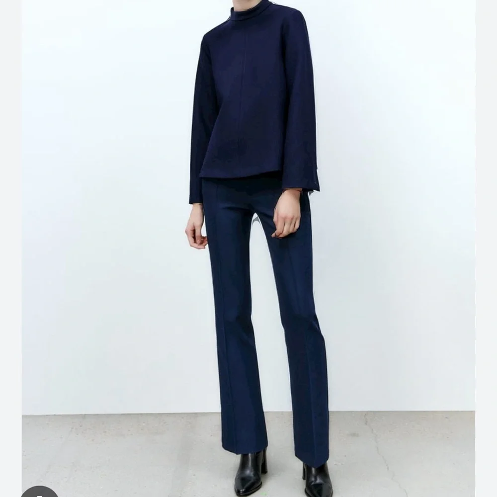 Zara Flared Pants - Picture 5 of 6
